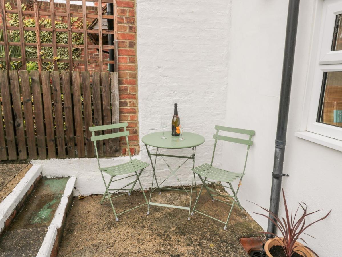 Barnaby Cottage Yarm Exterior photo